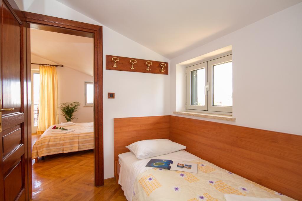 Villa Sveta Eufemija - Bed And Breakfast Rovinj Cameră foto